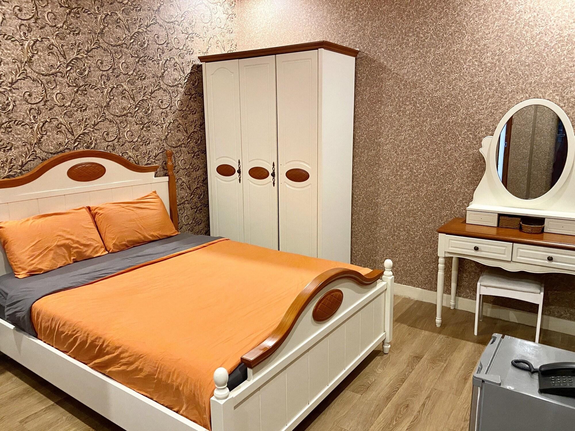 Spring Airport Hotel โฮจิมินห์ซิตี้ ภายนอก รูปภาพ